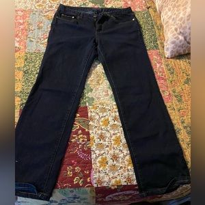 Dark blue Chaps size 8 with great stretch for comfort straight leg